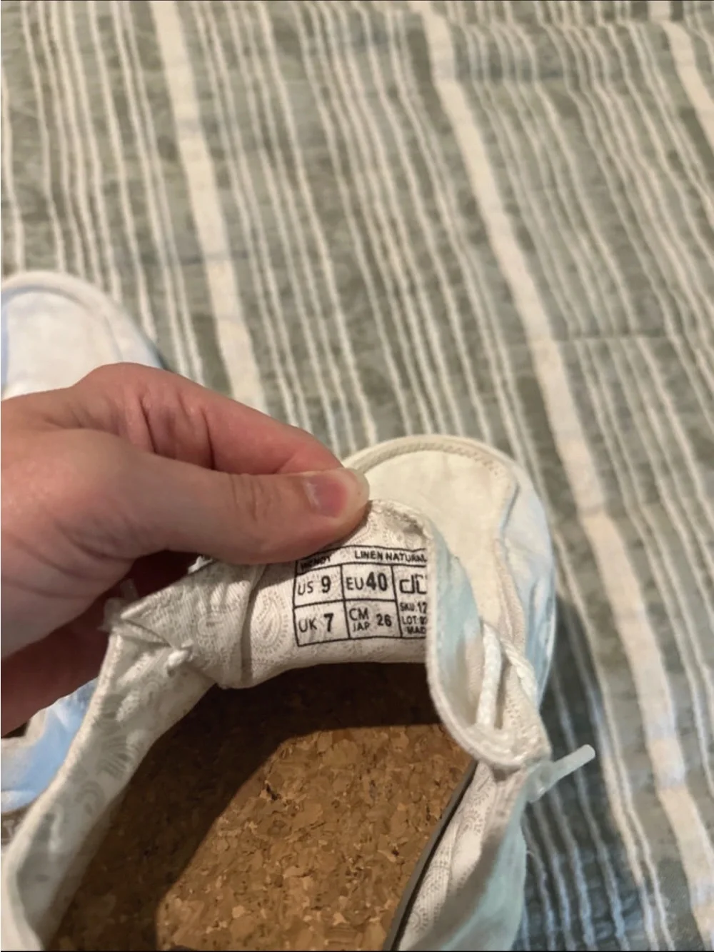 Hey Dude Women’s shoe in white